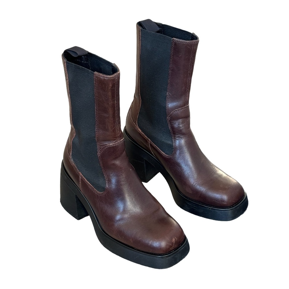 SOLD* Vagabond Brooke Heeled Chelsea Boots in Dark Brown Leather